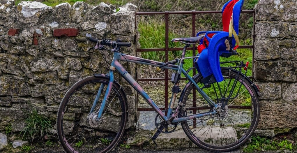 porte-bébé pour vélo pour une randonnée sécurisée